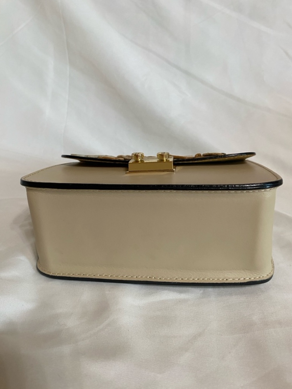 Beige Floral Italian Leather Shoulder Bag, Dinky Size w/Tea Rose Appliqué - Picture 11 of 16